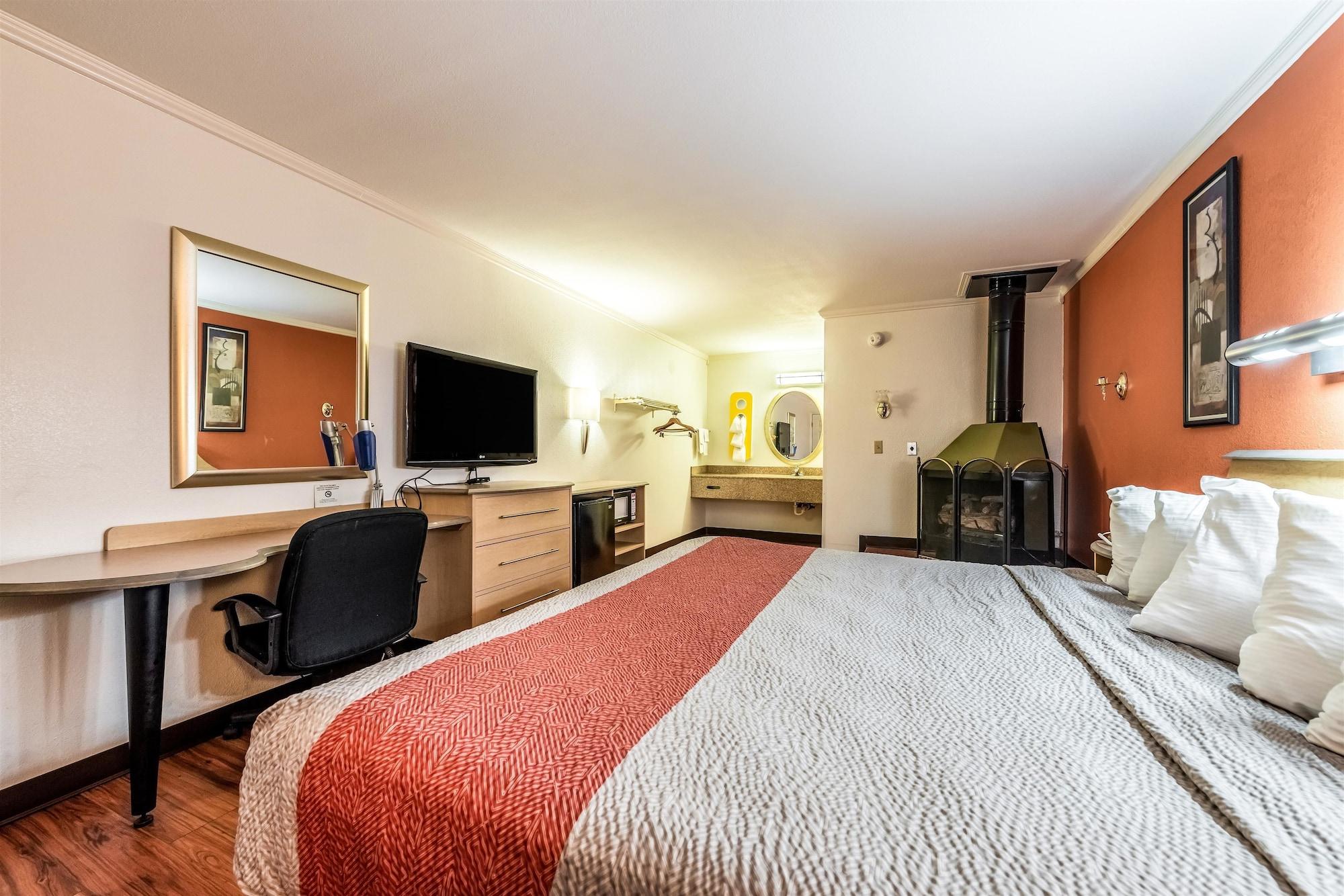 Motel 6-Gatlinburg, Tn - Smoky Mountains Екстериор снимка